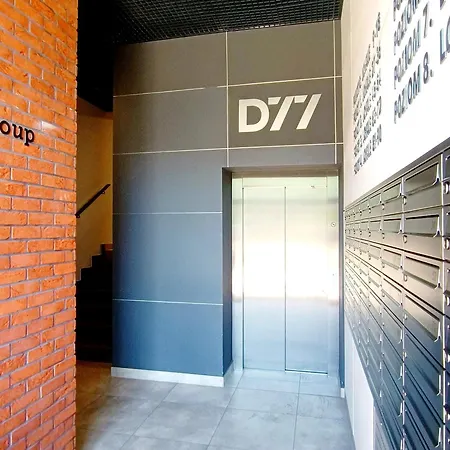 Alfahome Obok Manufaktury Drewnowska * Łódź